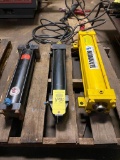 LOT OF HYDRAULIC CYLINDERS (5) (Located at: P & M Machine, Private Road 3463, Gladewater, TX 75647)