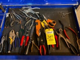 LOT OF PLIERS, assorted (in one drawer) (Located at: Ellis Precision Industries, 3133 Ramona Dr. Ft.