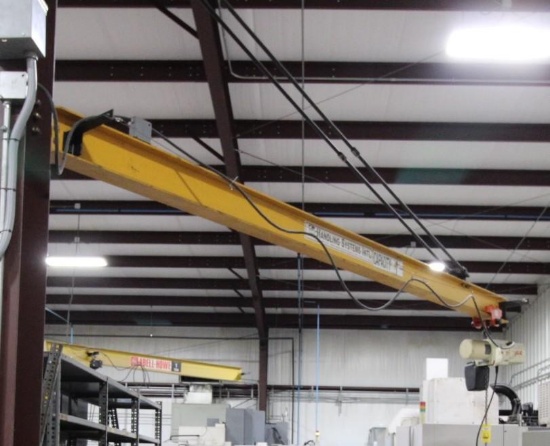 WALL MOUNTED JIB CRANE, HANDLING SYSTEMS INTL. 1 T. CAP., w/ elec. chain hoist
