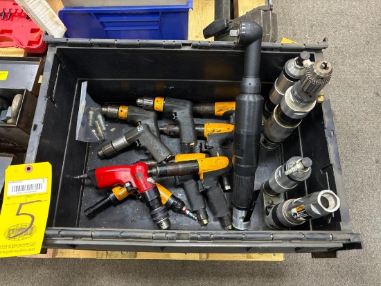 LOT OF PNEUMATIC POWER HAND TOOLS, assorted