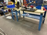 LOT OF SHOP BENCHES (2), GLOBAL (contents not included)