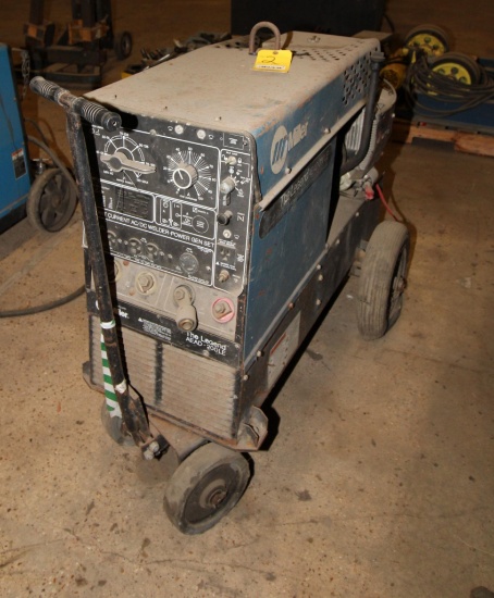 MILLER MDL. THE LEGEND AEAD - 200LE DC ENGINE DRIVEN S/N N.A.