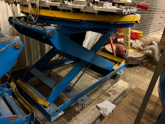 PNEUMATIC SCISSOR LIFT TABLE/ PALLET POSITIONER, EZ LOADER, MDL. EZ30, 300-lb. cap., approx. 42"