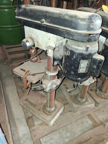 BENCHTOP DRILL PRESS, MANHATTAN MDL. 951205