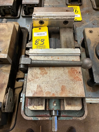 MACHINE VISE, YUASA, 8"