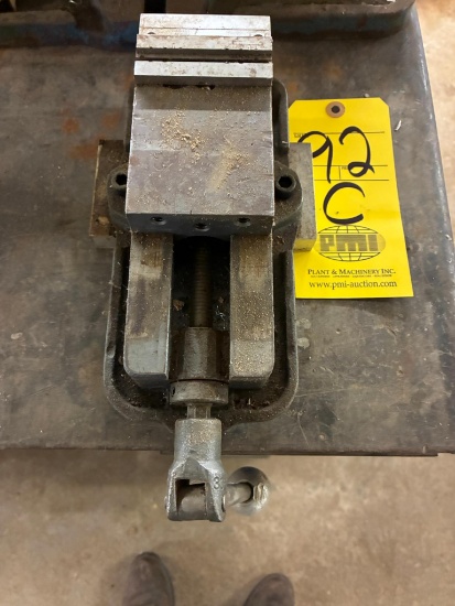 MACHINE VISE, KURT, 3"