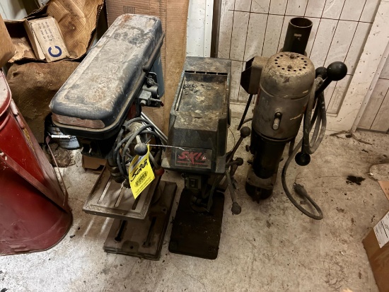 LOT CONSISTING OF: (1) Black & Decker, 2-speed, magnetic drill press, (1) Dayton Mdl. 4Z660A, 10"