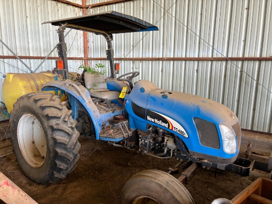 TRACTOR, NEW HOLLAND TC48DA, 2004 S/N HV10990