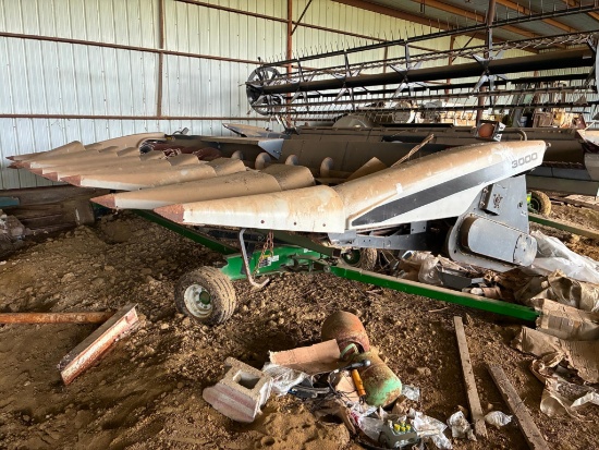 CORN HEADER, GLEANER 3000 MDL. 4200-15, 2014, 36", S/N SS41212 (Note: does not include cart)