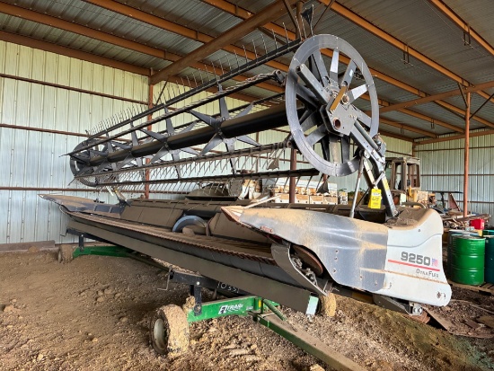 FLEX-DRAPER HEADER, GLEANER - DYNAFLEX MDL. GL9250, 2013, S/N R9250DHD01134 (Note: does not include