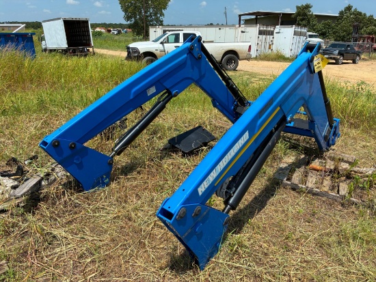 LOADER ATTACHMENT, NEW HOLLAND MDL. 730608146, Mfg. 2018, S/N YJWLV0002 (Note: can be used with a
