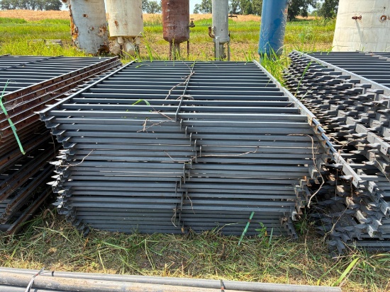 LOT OF STEEL POWDER-COATED FENCING, approx. 8'L. x 5'ht., w/ equal number of fence post, approx.
