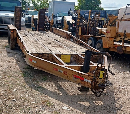TRAILER, BELSHIRE FLAT, Mfg. 2007, 81"W. x 20'L. bed, w/ ramps, VIN: 16JF0202871044006, Lic. 002902K