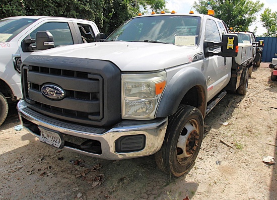 TRUCK, FORD F-550, Mfg. 2015, 4-door extended cab, w/ 9' CM steel flat bed, (2) RKI tool boxes, (2)