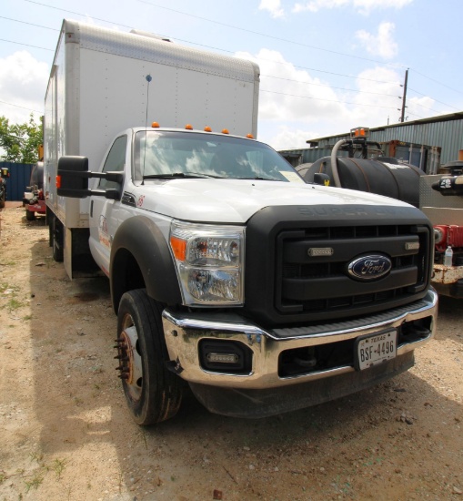 TRUCK, FORD F-550, Mfg. 2012, w/ 16' x 8' x 84" Reading Dry van body, (Mdl. DFA84H96W16L), w/ camera