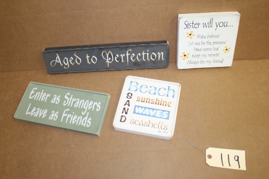 Wooden Signs 4 units