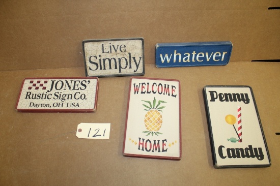 Wooden Signs 5 units
