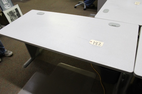 Office Desk 60 X 27 X 30