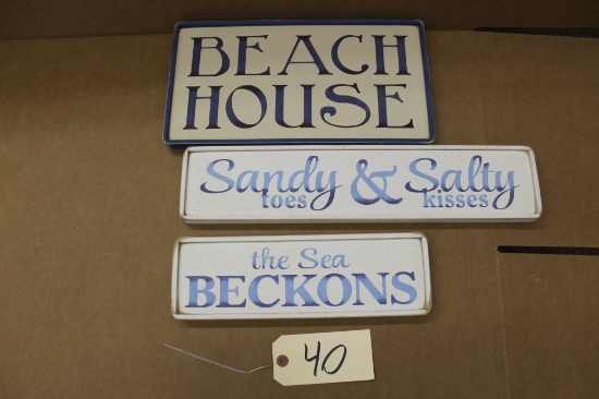 Wooden Signs 4X the bid Beach