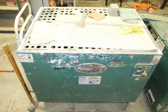Grizzly H2936 Vacuum Sanding Table 28in X 39in 1/2HP Single Phase