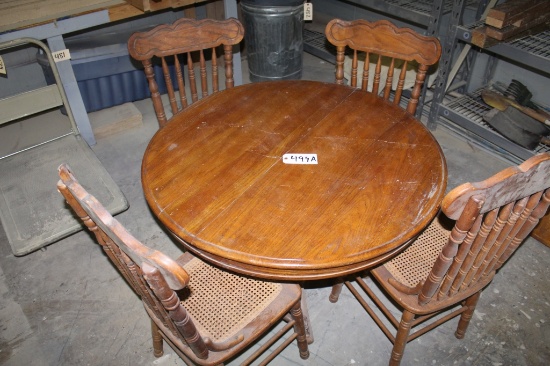 Oak Table & 4 Chairs extra leaf for table
