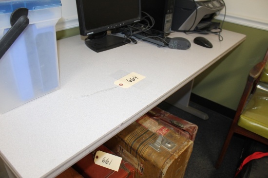 Desk 60 X 27 X 30