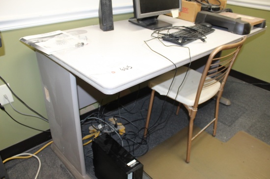 Desk 60 X 27 X 30