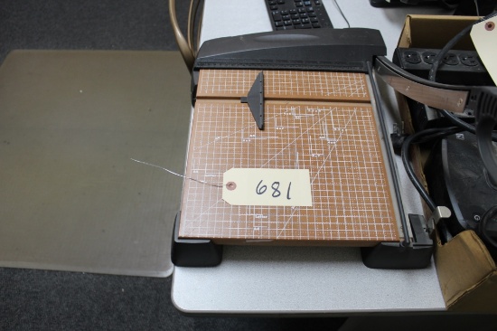 Paper Cutter