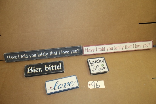Wooden Signs 5 units
