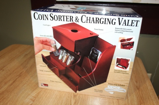 Coin Sorter & Charging Valet in box