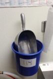 Ice Scoop & Bucket