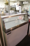 Master-bilt Ice Cream Freezer / Display