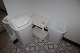 Trash Cans & Stand