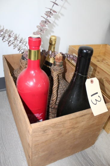 Crate & Decor