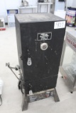 Masterbuilt Pro Smoker