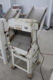 Oliver Bread Slicer