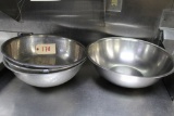 Mixing Bowls & Strainers