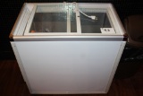 MMI Display Chest Cooler