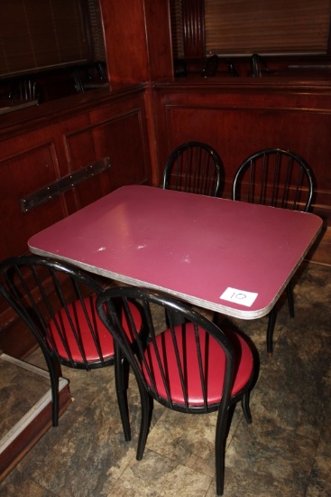 Table & 4 Chairs