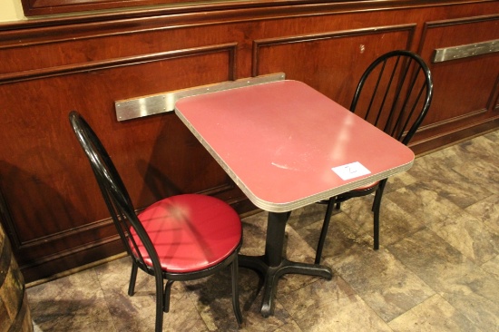 Table & Chairs