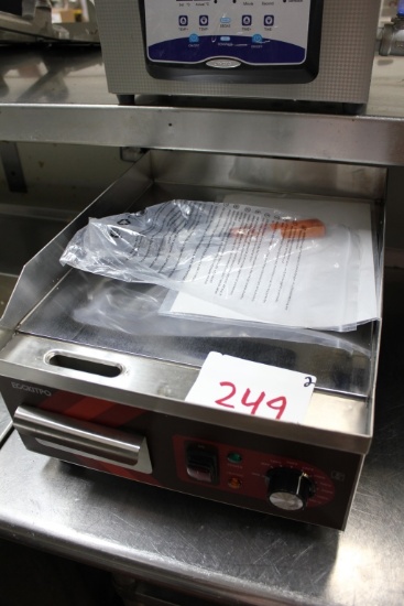 Eggkitpo Electric Griddle
