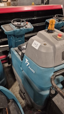 Tennant T7AMR Commercial Floor Scrubber