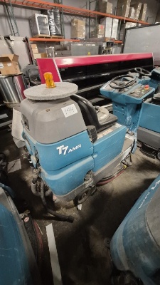 Tennant T7AMR Commercial Floor Scrubber