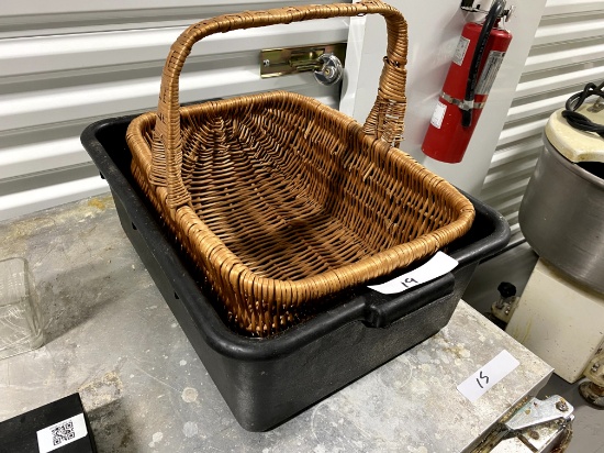 Black Plastic Bus Tub & Wicker Basket