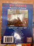 Unused Queen 4pc. Super Soft Sheet Set