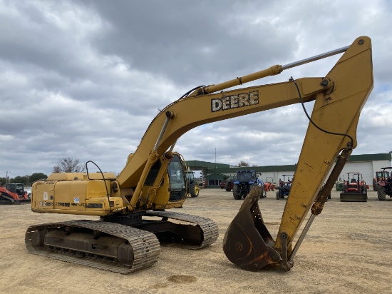 John Deere 230LC excavator