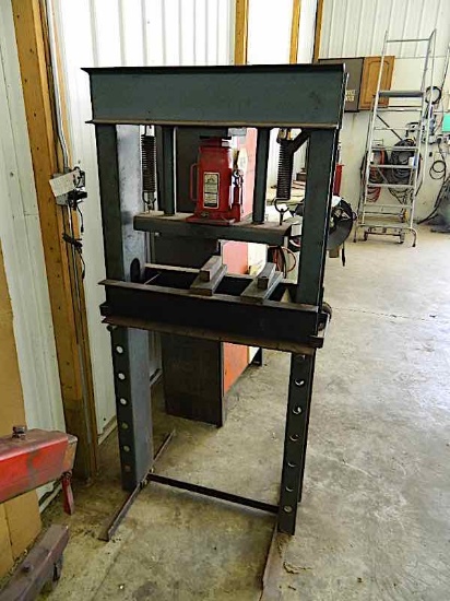 SHOP PRESS