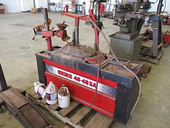 COATS TIRE CHANGER