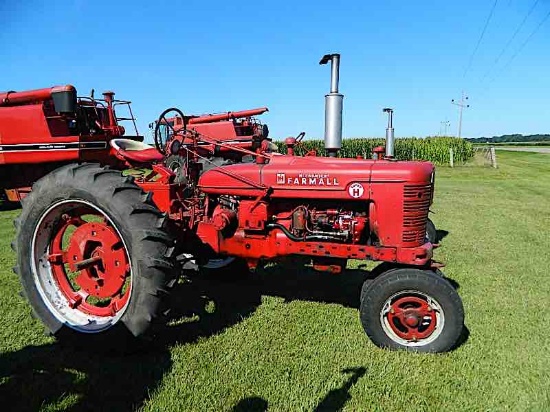 IH SUPER H TRACTOR