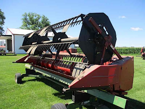 IH 820 GRAIN HEAD
